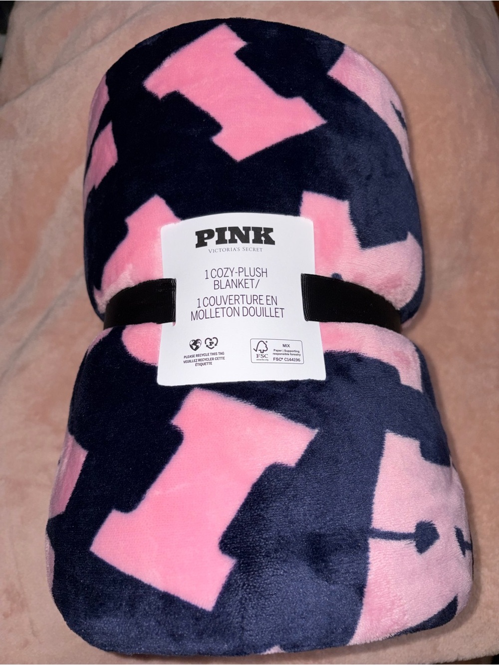 PINK Victoria's Secret Plush Blanket in Pink and Navy Block Pattern